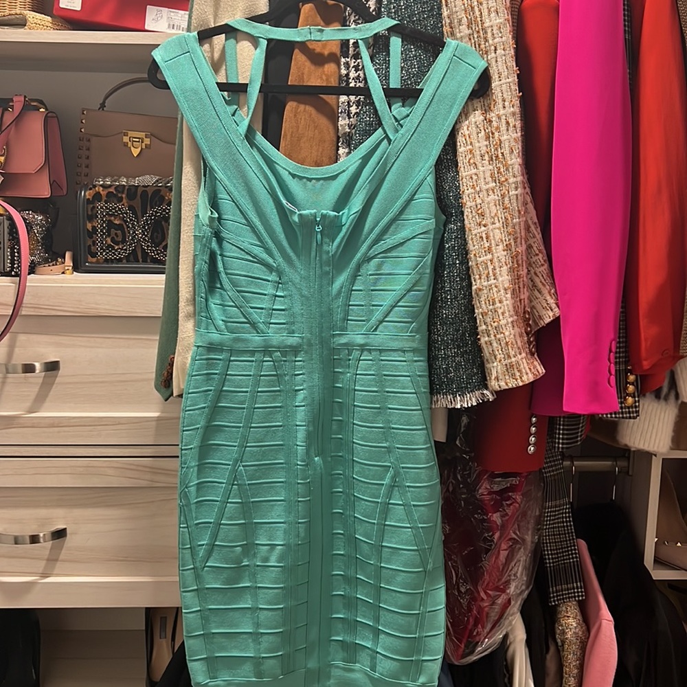 Size M . 8/10 - Picture 3 of 3